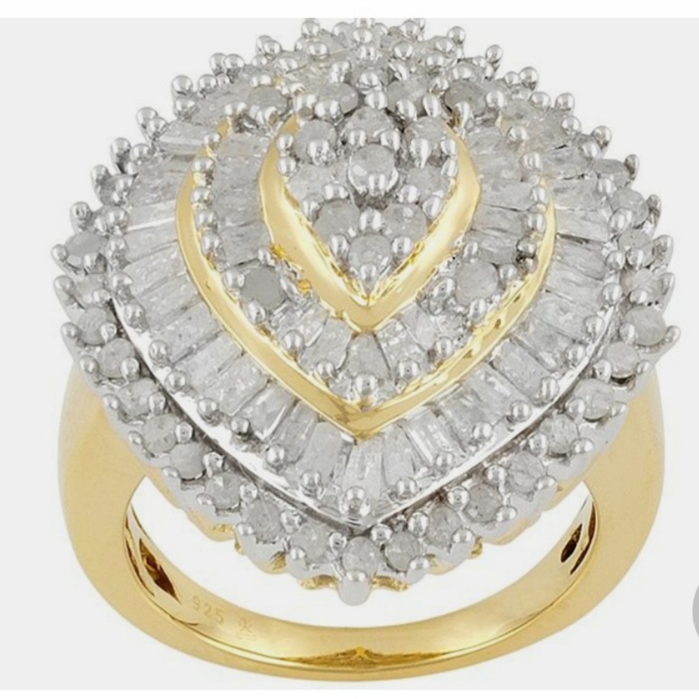 Womens Pyramid Cocktail Ring 2 ctw Genuine Diamond